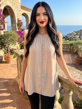 Philosophy Republic Medium Beige Halter Button Detail Tank Blouse Top